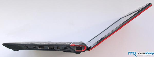 Обзор Acer Ferrari One 200. Феррари на столе?  width=