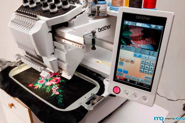 Hi-Tech швейная машинка Brother Entrepreneur Pro PR-1000 теперь и в Европе width=