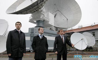 Дмитрий Медведев потребовал ускорить развитие 4G в России width=