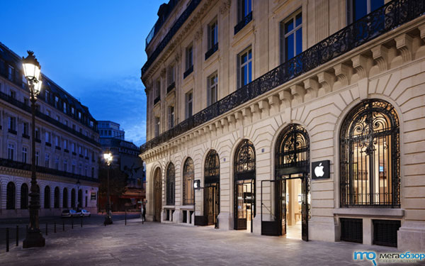 Ограблен магазин Apple Store в Париже width=