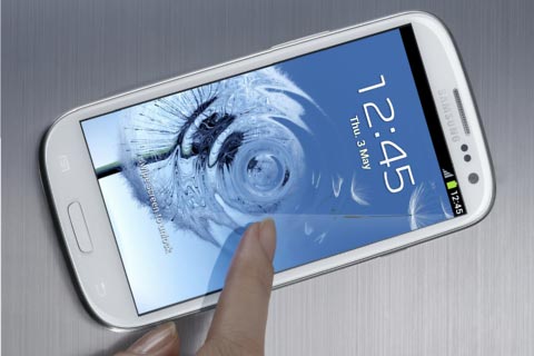 Galaxy III третье поколение смартфонов линии Samsung Galaxy S width=
