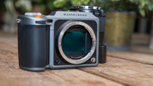 Предварительный обзор Hasselblad X1D. Первая среднеформатная беззеркальная камера в мире
