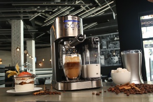 POLARIS PCM 1518AE кофеварка рожкового типа