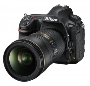 Представлена зеркальная камера Nikon D850