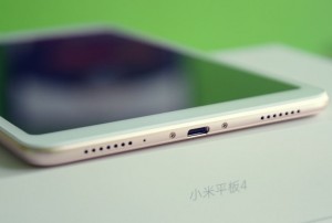Планшетный компьютер Xiaomi  Mi Pad 4 выполнен в металлическом корпусе