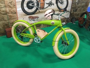 Новые дизайнерские электро-велосипеды от Rayvolt Bikes