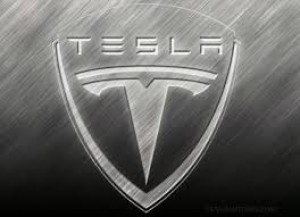 Команда OG по Dota2 побывали на заводе Tesla