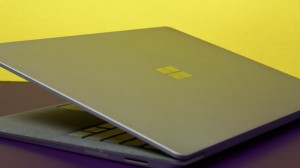 Будущие Microsoft Surface могут работать на чипсете AMD и ARM вместо Intel