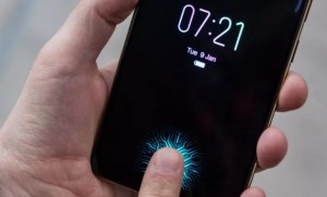 Google позволяет пользователям Android входить на сайты по отпечатку пальцев