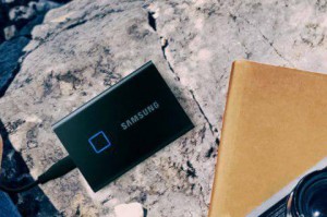 Samsung представила портативный SSD, который можно заблокировать с помощью отпечатка пальца