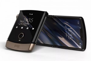 Смартфон Motorola Razr вышел в новом цвете Blush Gold