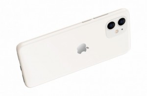 iPhone 12 получит комплектную зарядку на 20 Вт 
