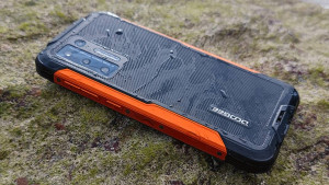 Защищенный смартфон DOOGEE S97 Pro оснащен лазерным дальномером