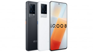 Смартфон iQOO 8 появился в продаже