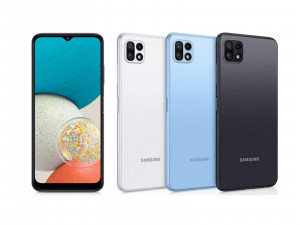 Смартфон Samsung Galaxy Wide5 оценен в $385