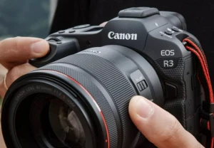 Canon предупредила о задержках поставок камеры EOS R3