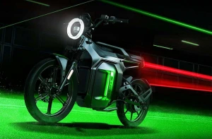 Представлен электрический скутер NIU X Razer SQi Edition с запасом хода 75 км
