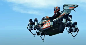 Компания Zapata представила летающий автомобиль JetRacer
