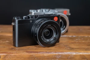 Камера Leica D-Lux 7 A Bathing Ape x Stash оценена в $2320