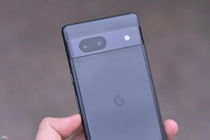 Google Pixel 7a получит беспроводную зарядку