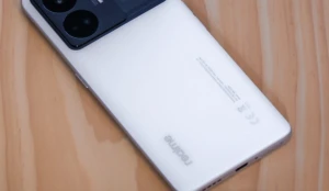 Realme GT5 с 24 ГБ ОЗУ засветился в бенчмарке 