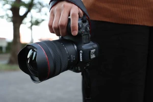 Объектив Canon RF 10-20mm F/4L IS STM оценен в $2300