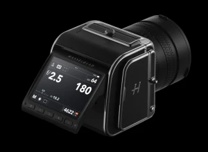 Камера Hasselblad 907X оценена в 8200 долларов 