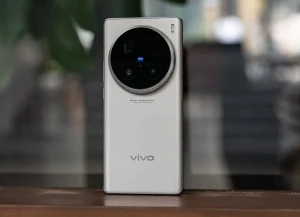 Топовый камерофон Vivo X100 Ultra появился в продаже