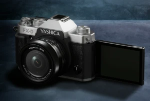 Представлена цифровая ретро-камера Yashica FX-D