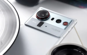 Представлен флагманский смартфон Nubia Z80 Ultra