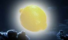 Ученые утверждают, что приливные эффекты Земли превратили Луну в «лимон»