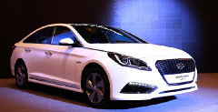 Hyundai показала новый гибридный Sonata 