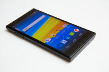 DEXP Ixion X 250 OctaVa мультимедийный android-смартфон с запасом хода