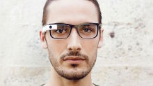 Google Glass 2 попали на фото 