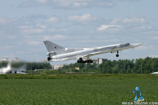Клипарт Ту-22М3 width=