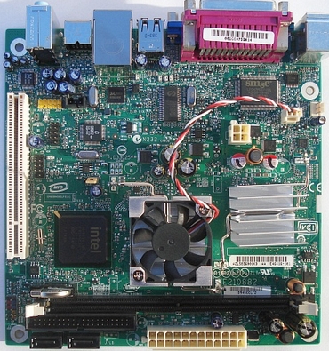 Intel D945GCLF2 на основе процессора Intel Atom 330