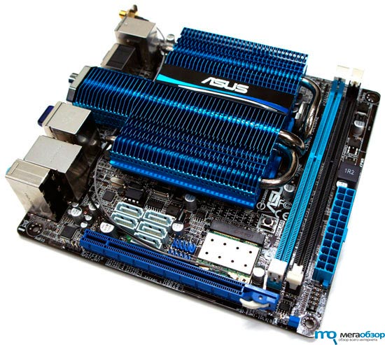 ASUS E35M1-I DELUXE материнская плата mini-ITX на платформе AMD Brazos width=