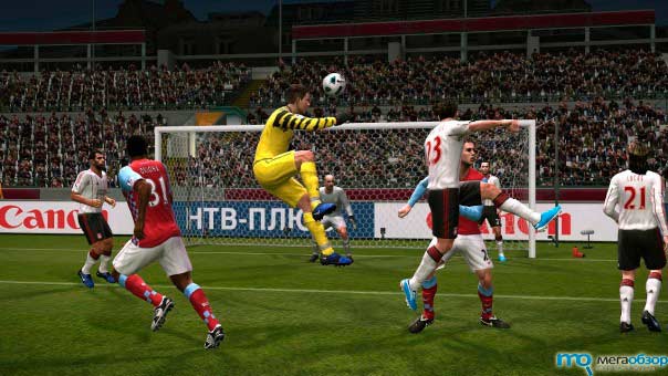 Обзор Pro Evolution Soccer 2011 width=