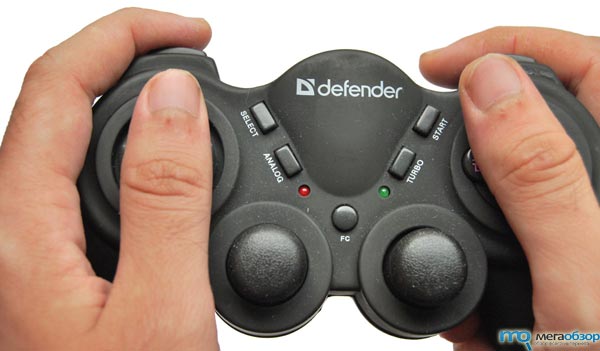 Тесты Defender Game Racer Wireless V2.0. Атака с воздуха width=