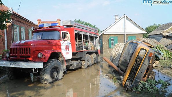 Наводнение в Краснодарском крае 2012 width=