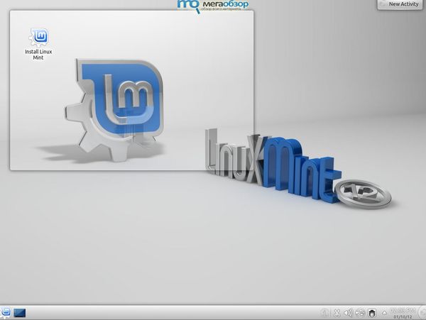 Linux Mint 12 width=