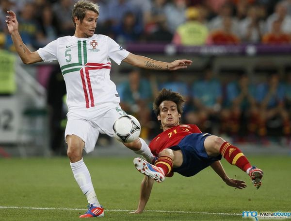 Евро 2012 Португалия - Испания, 2-4 width=