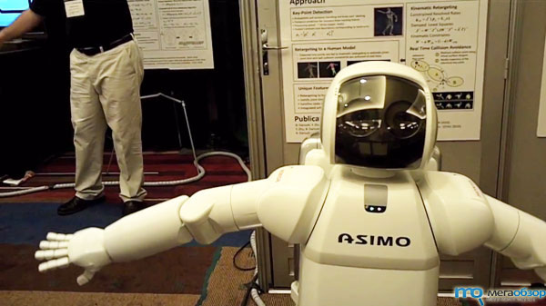 Honda Asimo копирует движения человека и демонстрирует жестикуляцию width=