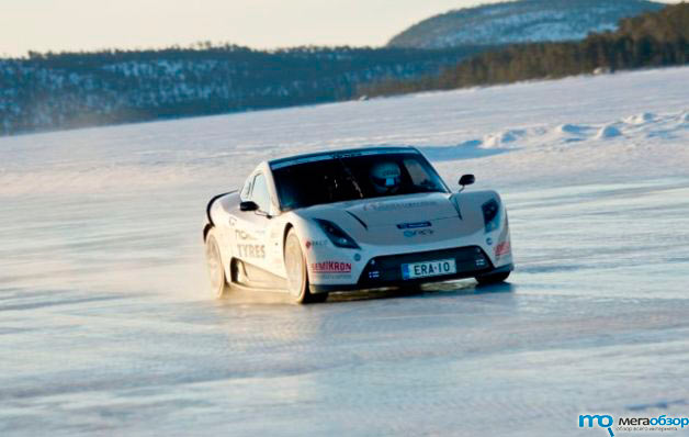 Электрокар Electric RaceAbout установил новый рекорд скорости на льду width=