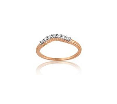 Свадебные кольца как символ вечно живущей любви width=