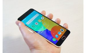 По слухам выпуск смартфон Meizu MX 6 отложили до 19 июля 