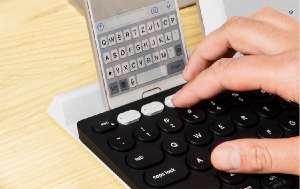  Компания Logitech анонсировала беспроводную клавиатуру K780