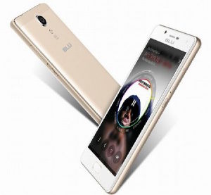 Blu Studio Touch стоит 110 долларов