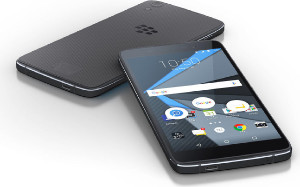 Официальные фото и характеристики BlackBerry Neon утекли в сеть
