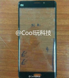 Изогнутый дисплей у Xiaomi Mi Note 2
